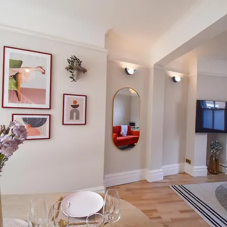 Central Stays - Luxury Central Townhouse - With Free Parking Chester Exterior photo
